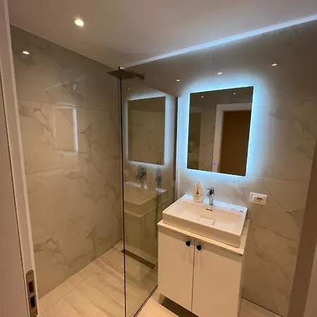 아파트 Center Hideaway