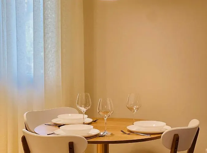 Center Hideaway Apartman